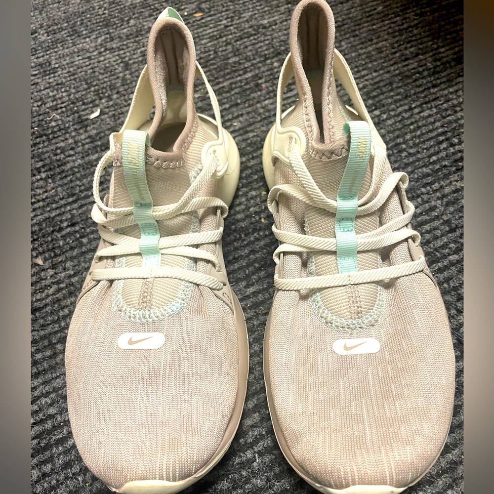 Nike flex contact🔥
